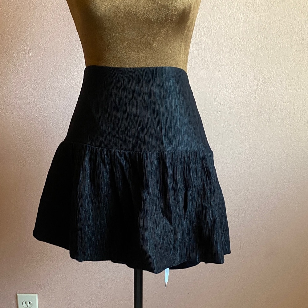Leith Elegant Black Circle Skirt